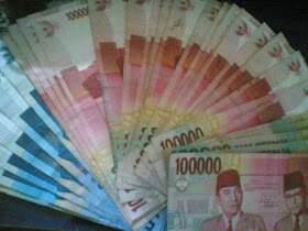 Unduh 4400 Koleksi Gambar Duit Segepok Paling Bagus HD
